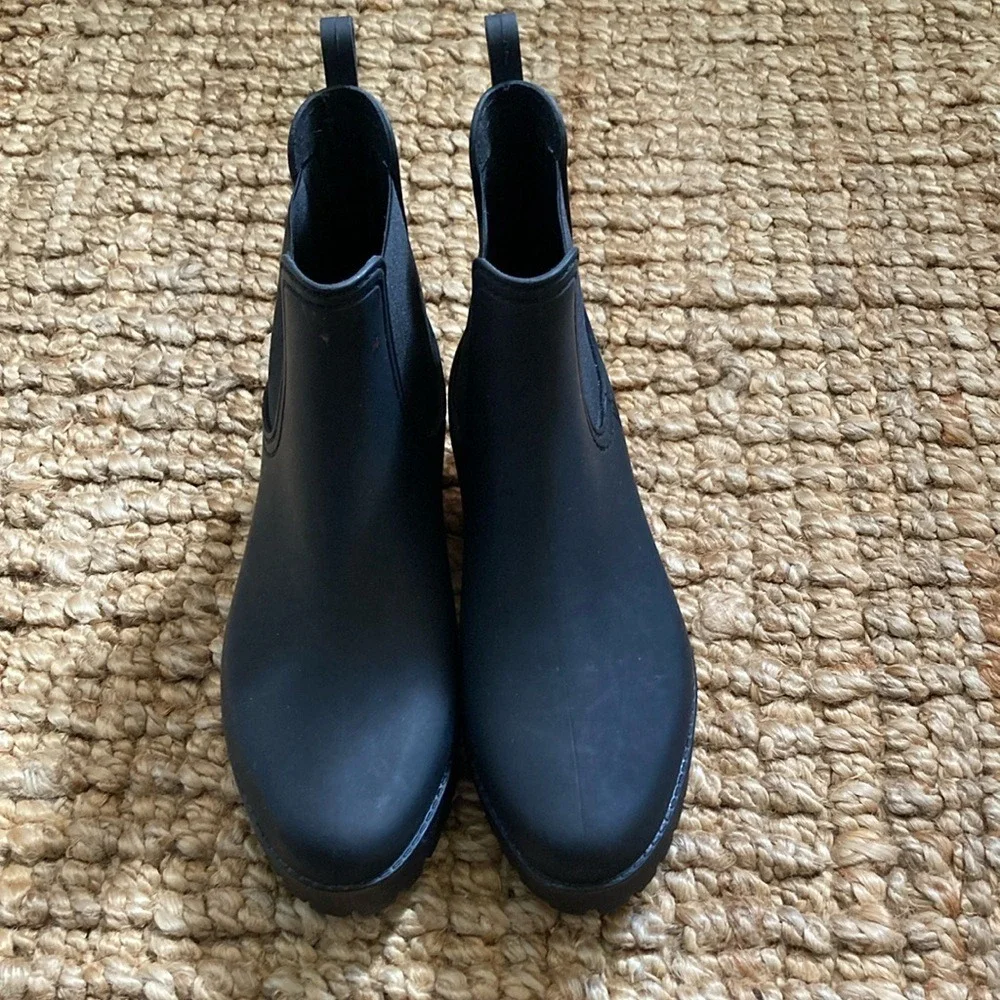 Jeffrey Campbell Womens Cloudy Waterproof Chelsea Rain Boots‎ Size 9 Slip On